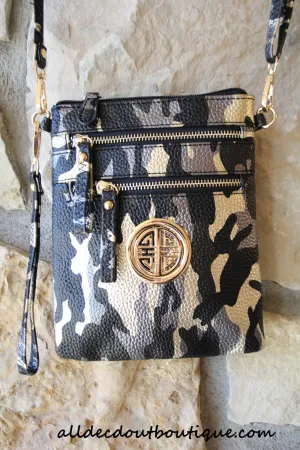 ADO | Camo Messenger Black & Gold