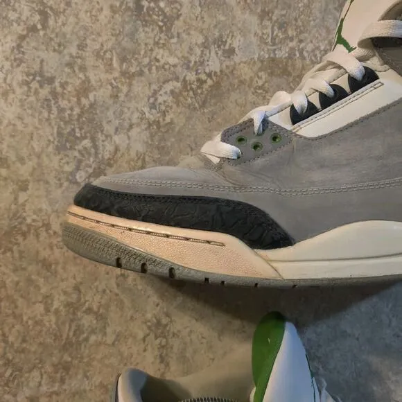 Air Jordan 3 Retro Chlorophyll Mens Size 11.5 Sneakers * Read Description *