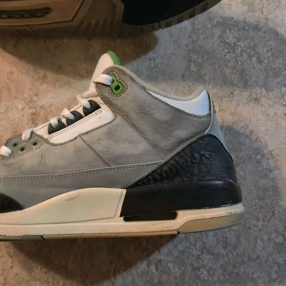 Air Jordan 3 Retro Chlorophyll Mens Size 11.5 Sneakers * Read Description *