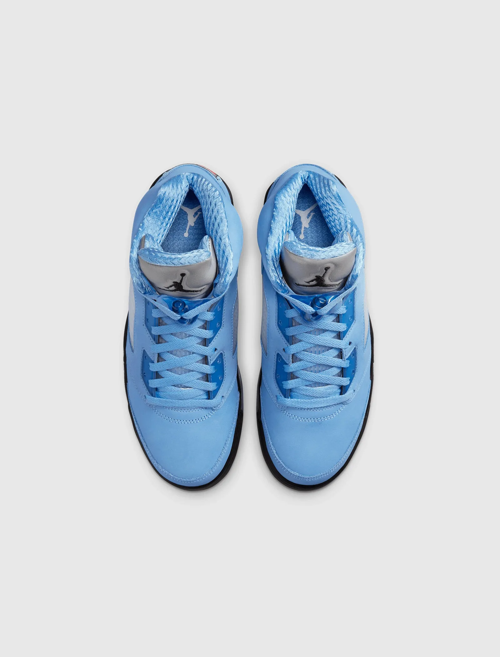 AIR JORDAN 5 RETRO "UNC"