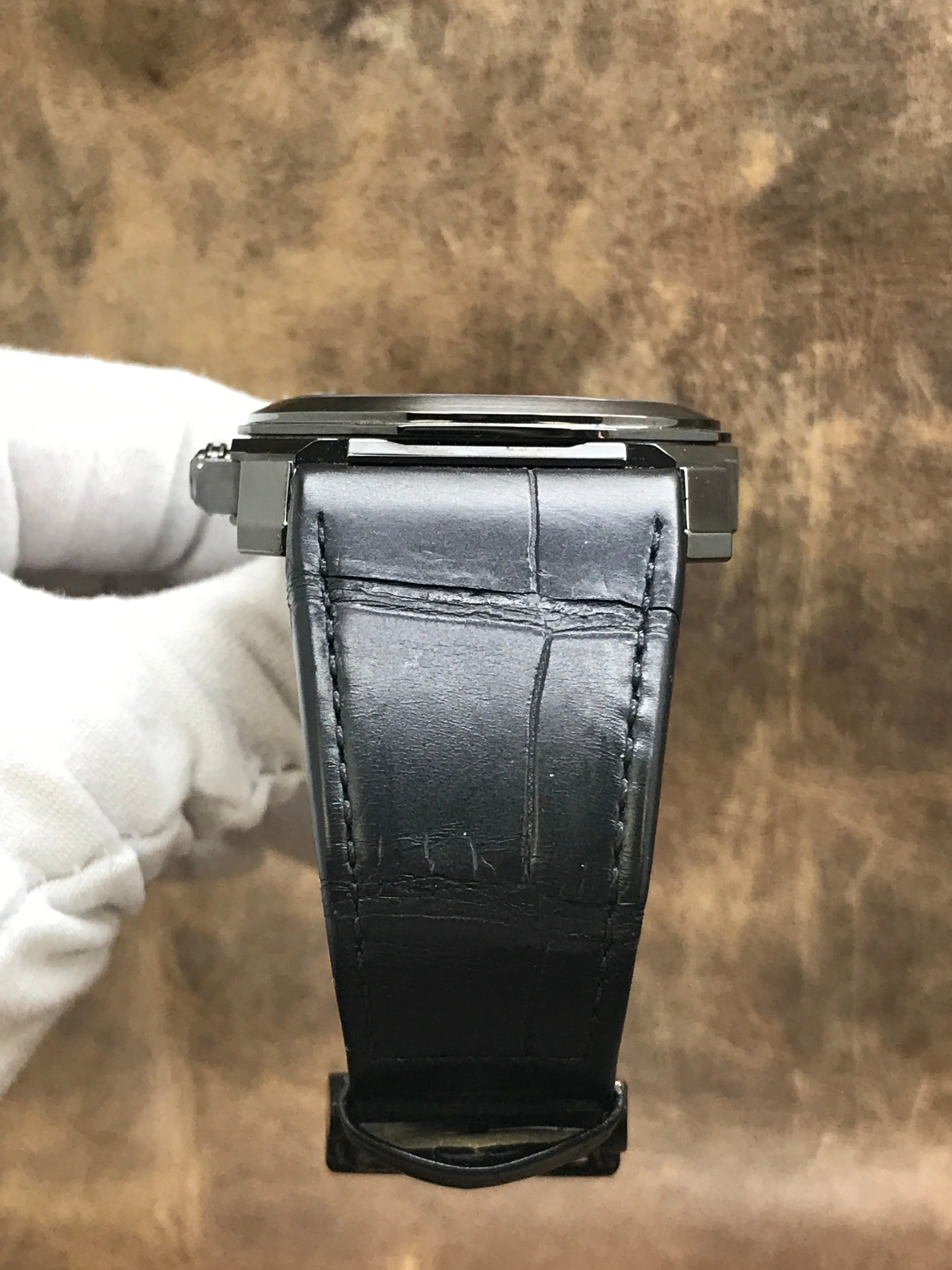 Bulgari Octo 103027 Black Dial Automatic Men's Watch