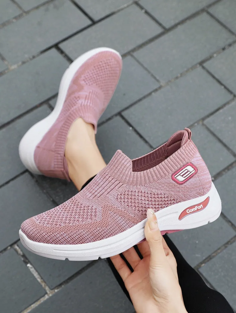 Classic and Breathable Women's Slip-On Sneakers for Everyday Wear