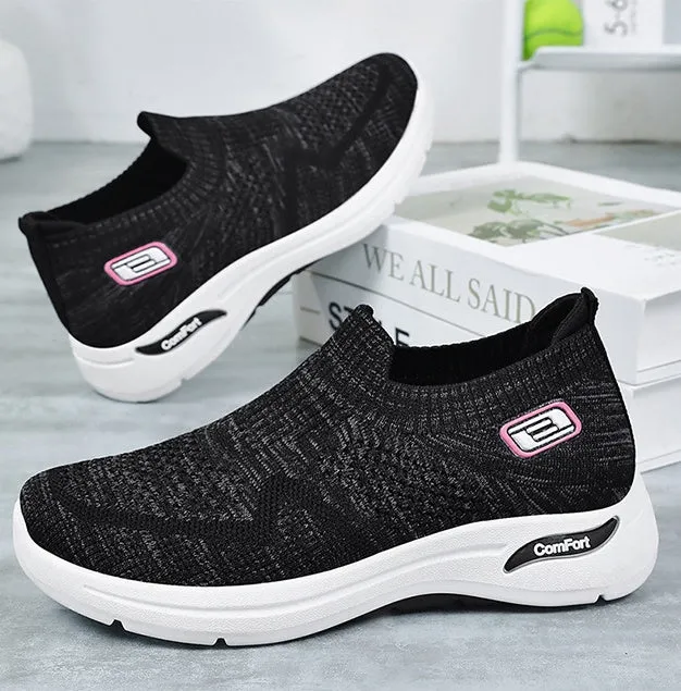 Classic and Breathable Women's Slip-On Sneakers for Everyday Wear