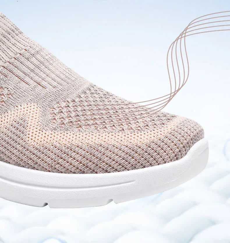 Classic and Breathable Women's Slip-On Sneakers for Everyday Wear