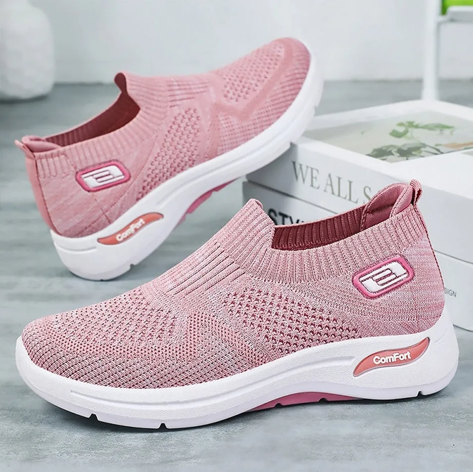 Classic and Breathable Women's Slip-On Sneakers for Everyday Wear