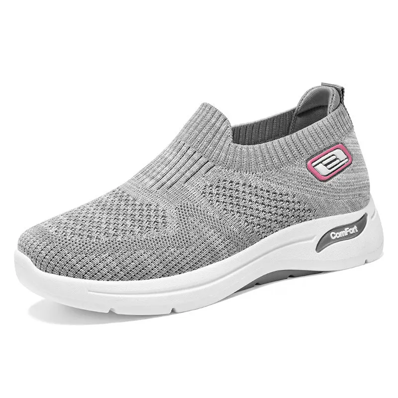 Classic and Breathable Women's Slip-On Sneakers for Everyday Wear
