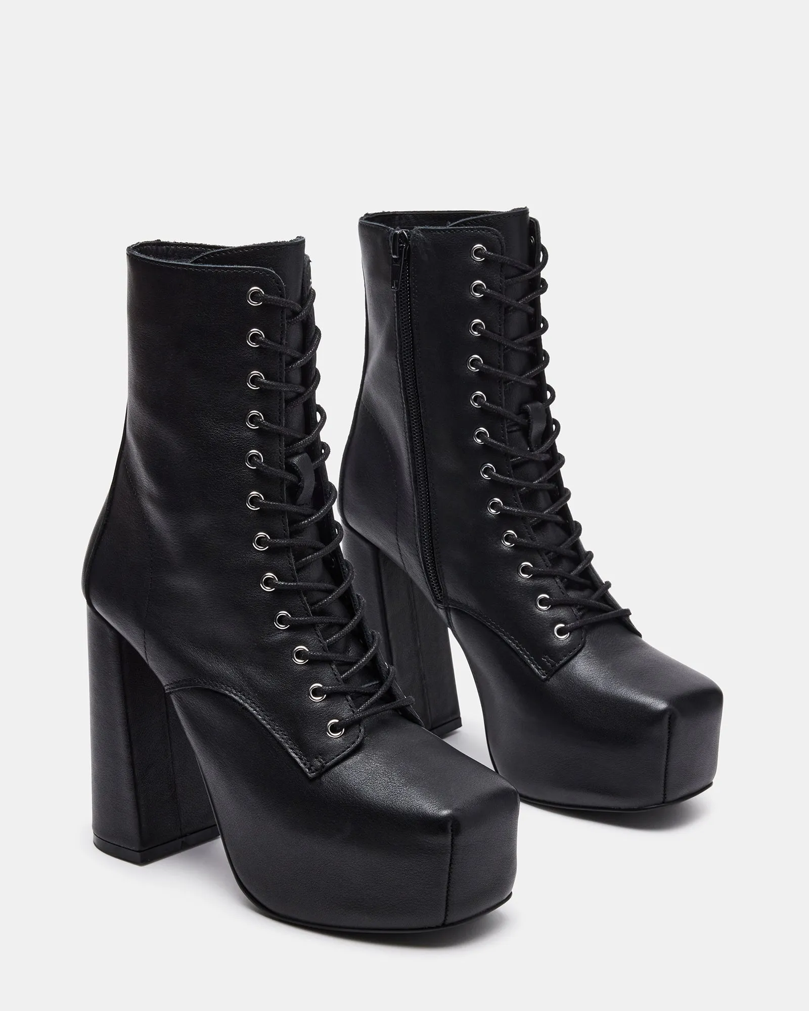 CONFIDENT BLACK LEATHER - SM REBOOTED