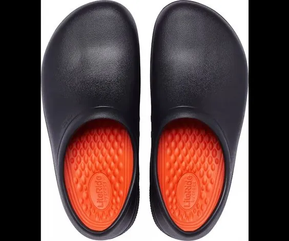 CROCS- MEN'S ON THE CLOCK WORK SLIP-ON CLOG