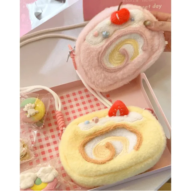 Cute Strawberry Cake Bow Crossbody Bag