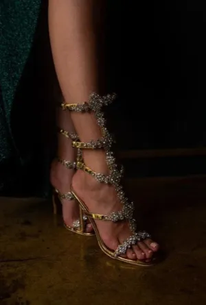 DONT PLAY WITH IT HEEL