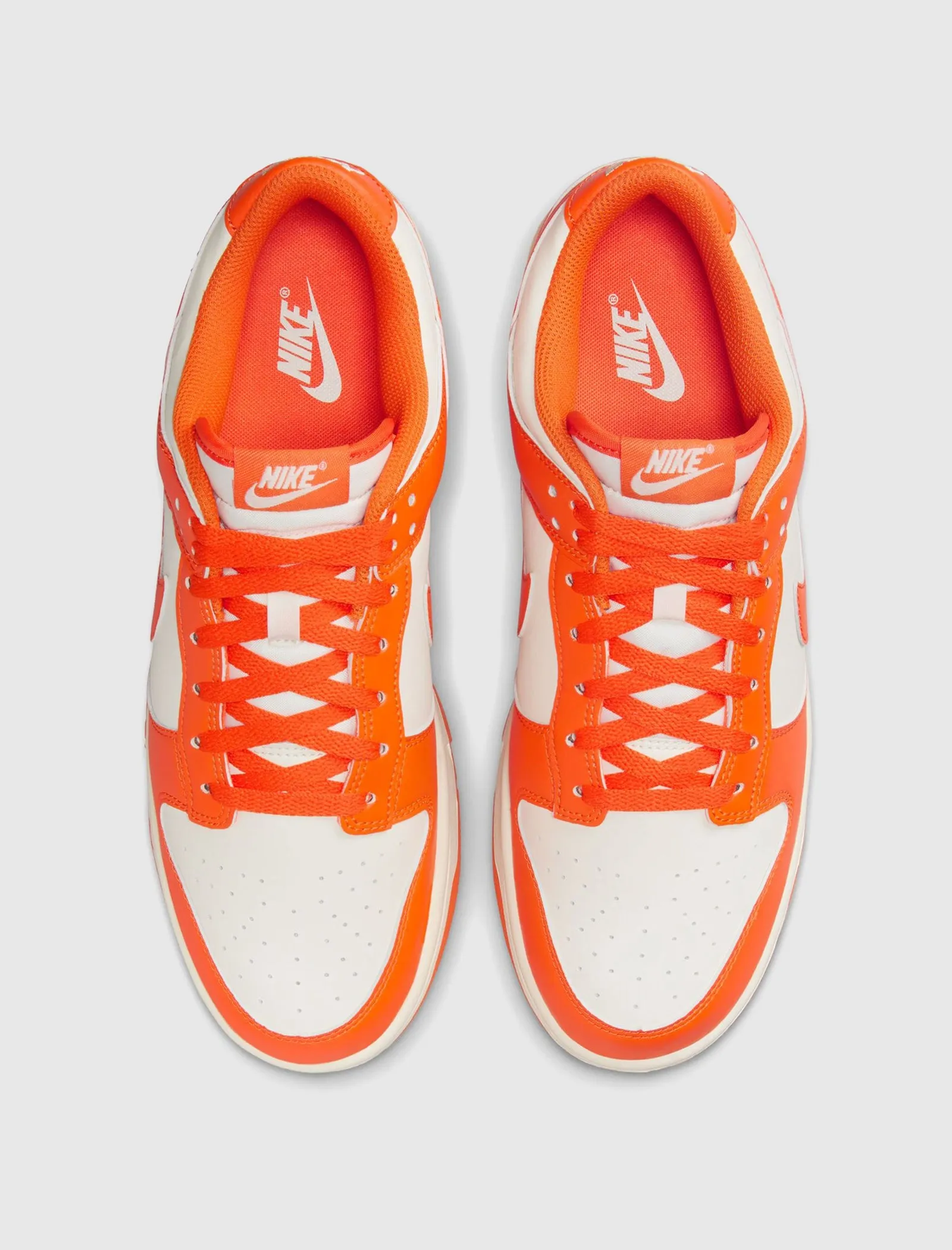 DUNK LOW RETRO "PALE IVORY/SAFETY ORANGE"