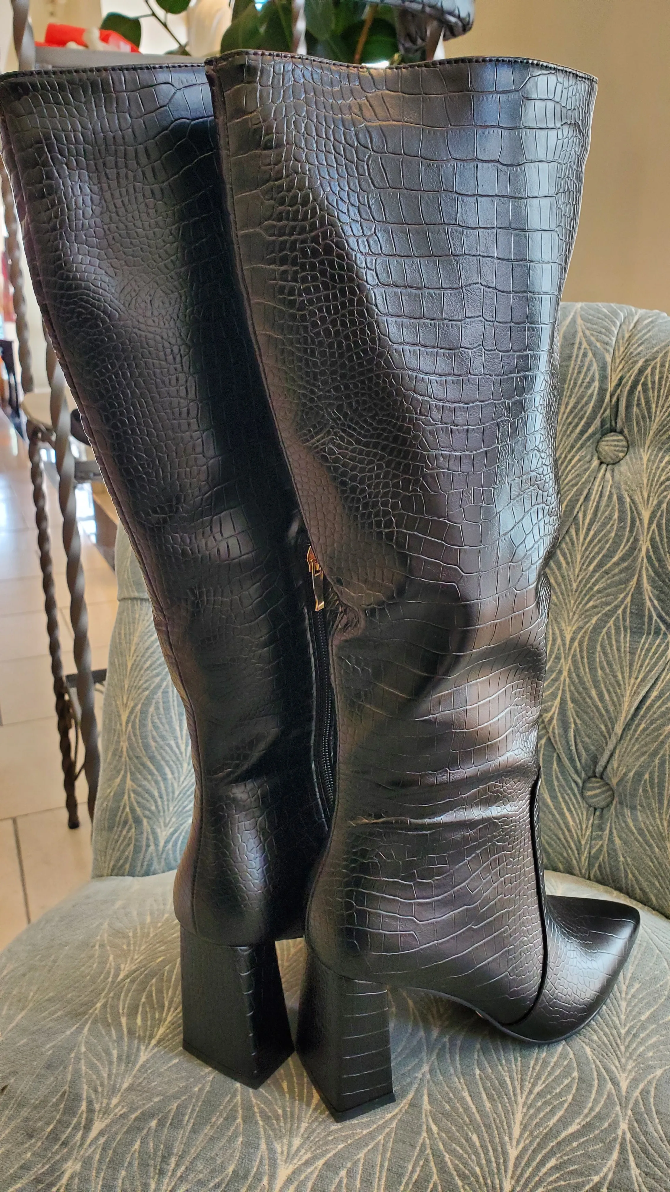 Elanor Croc Boots