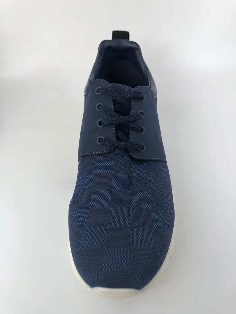 Fastlane Sneaker