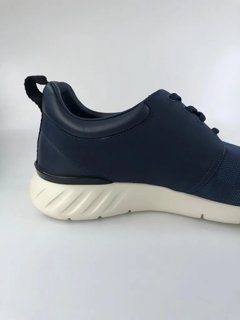 Fastlane Sneaker