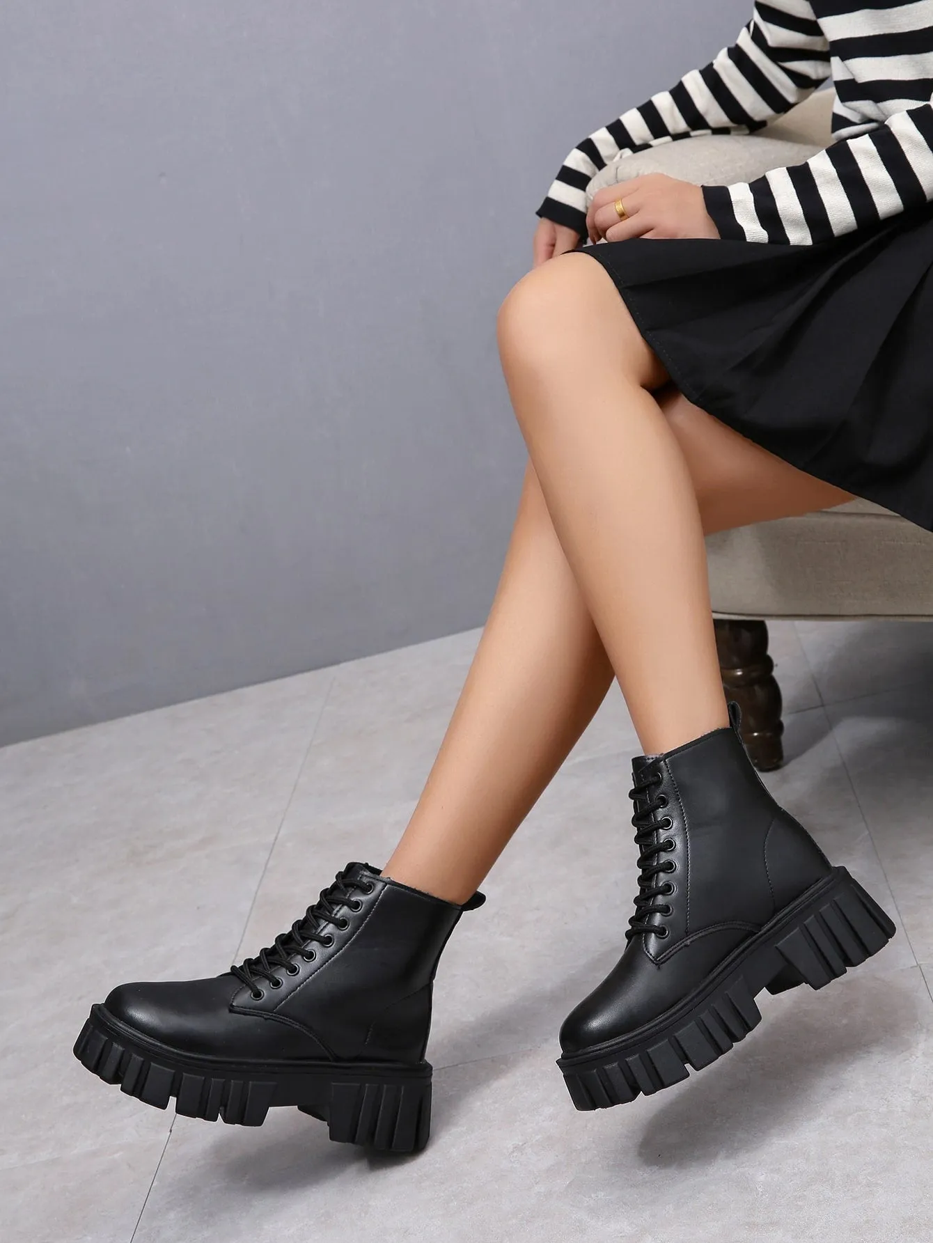Front Lace-up Combat Boots - Black- FD ⚡