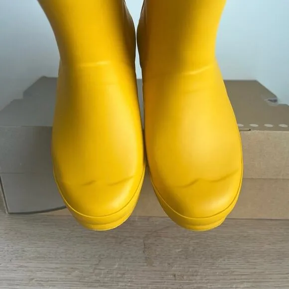 Hunter Original Tall Yellow Buckle Boots Kids - SZ 2 Boy/ 3 Girl