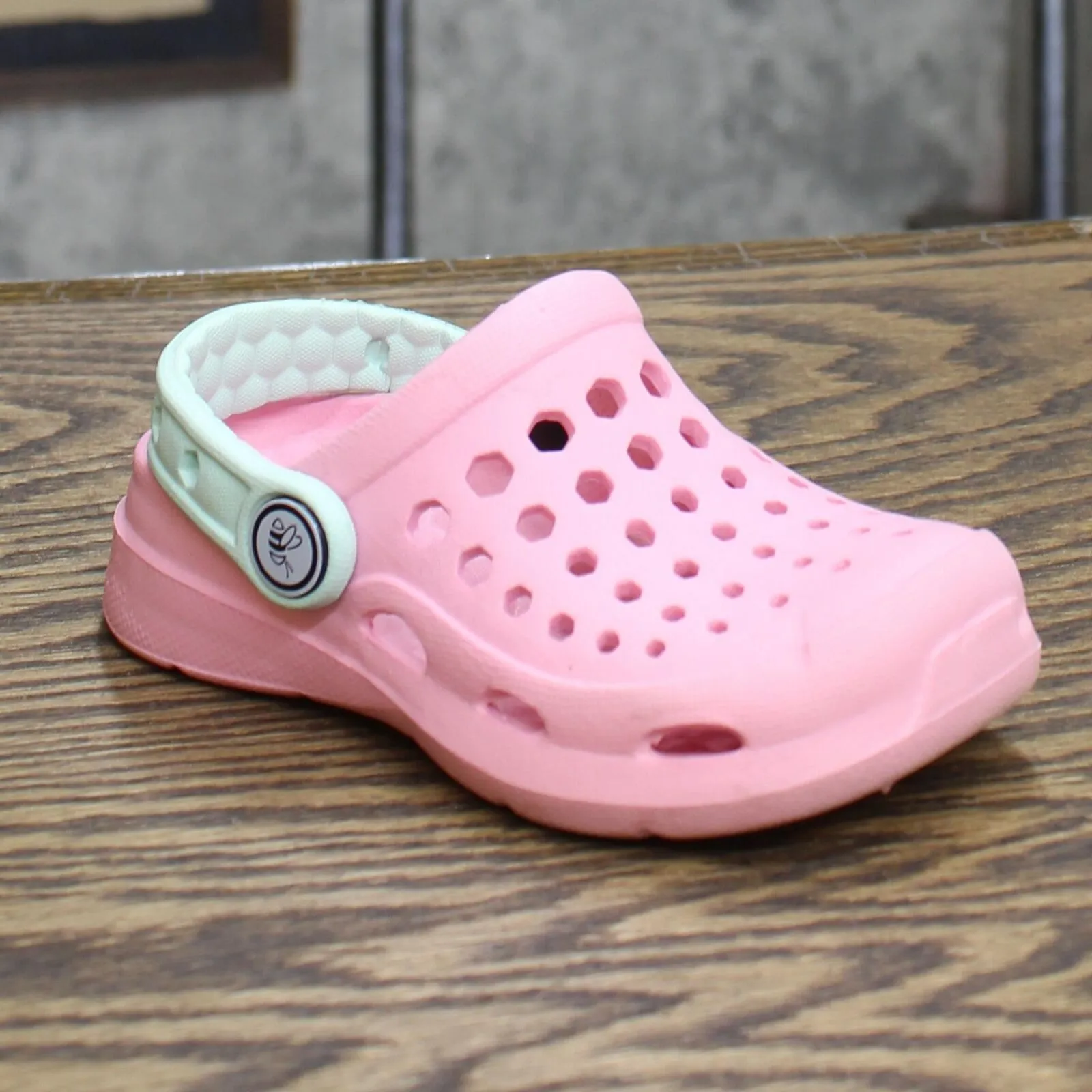 Joybees Toddler Harper Slip-On Water Shoes Pink / Green 6-7