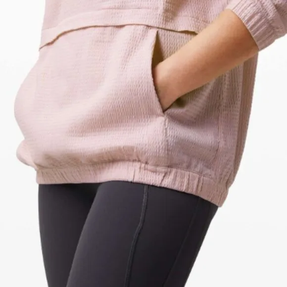 Lululemon Pack Light Pullover Porcelain Pink Size 6-8