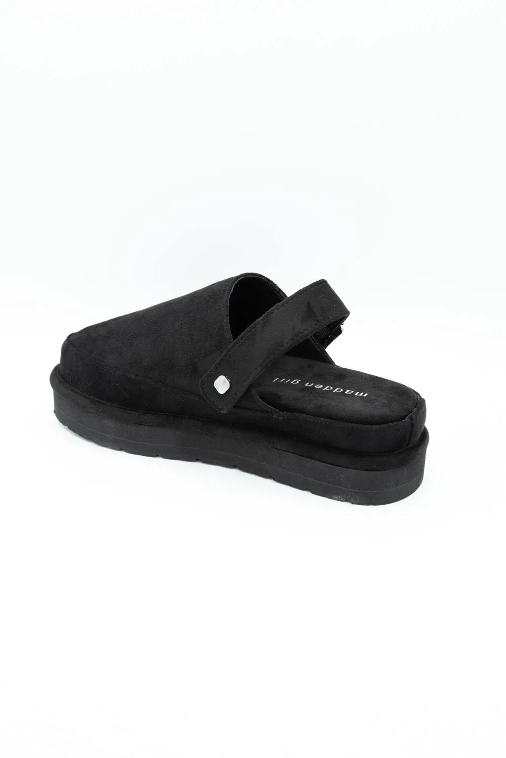 Madden Girl Graham Clogs for Women in Black | GRAHAM-BLACK