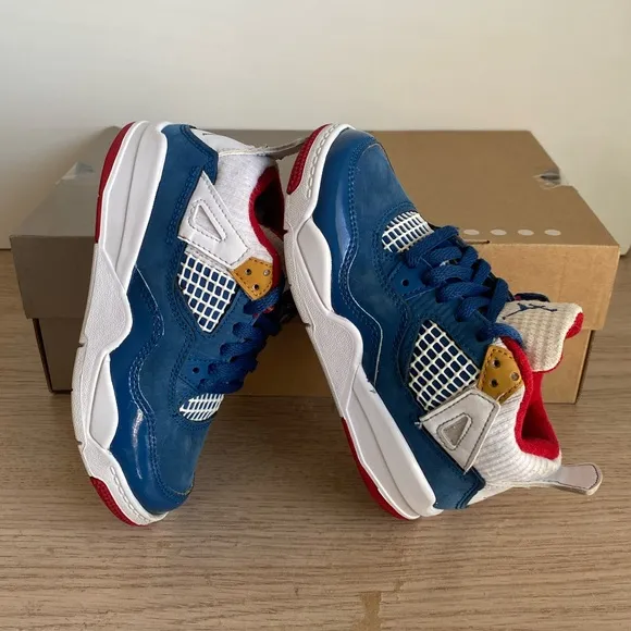 Nike Air Jordan 4 Retro Messy Room Toddler Sneakers- SZ 11 C
