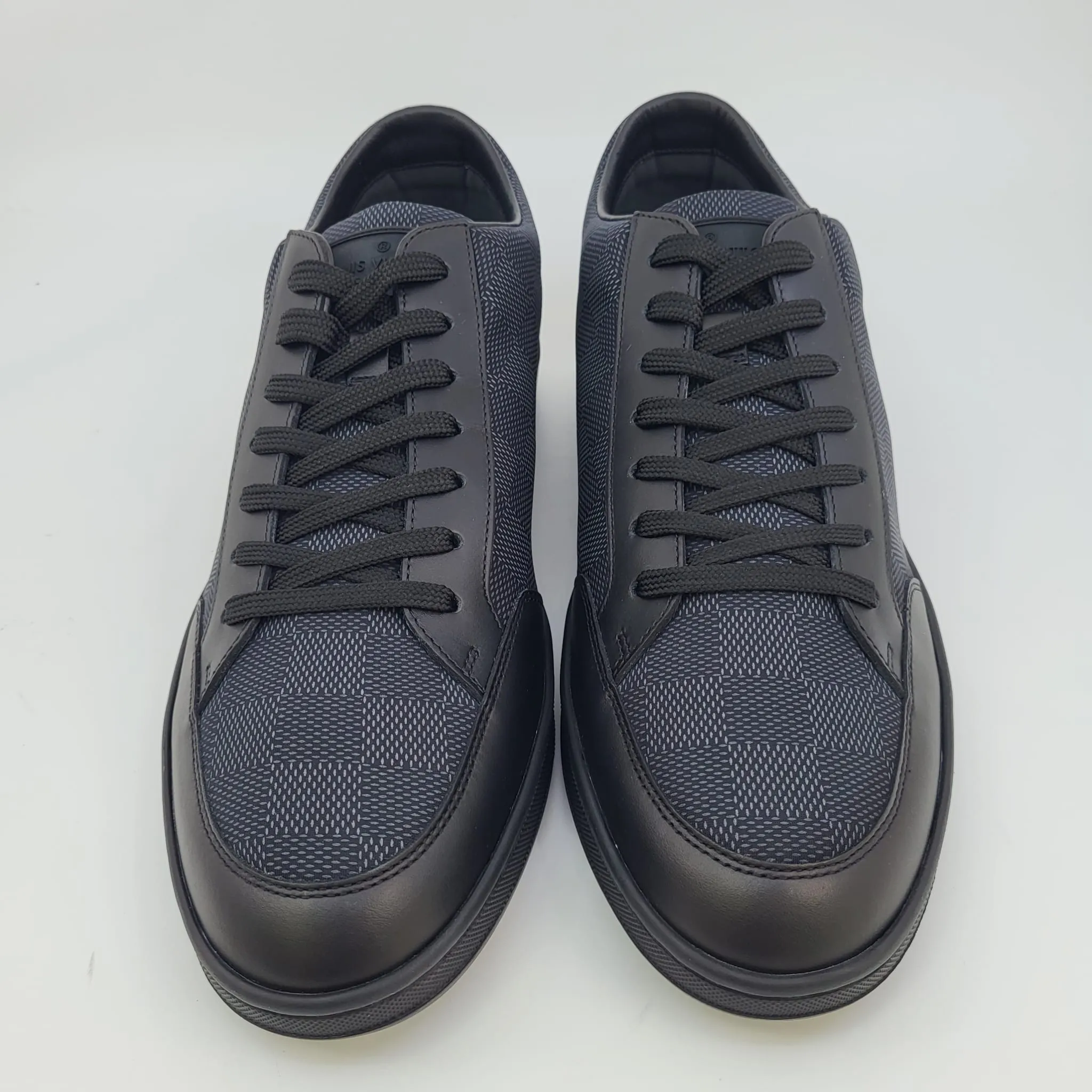 Offshore Sneaker
