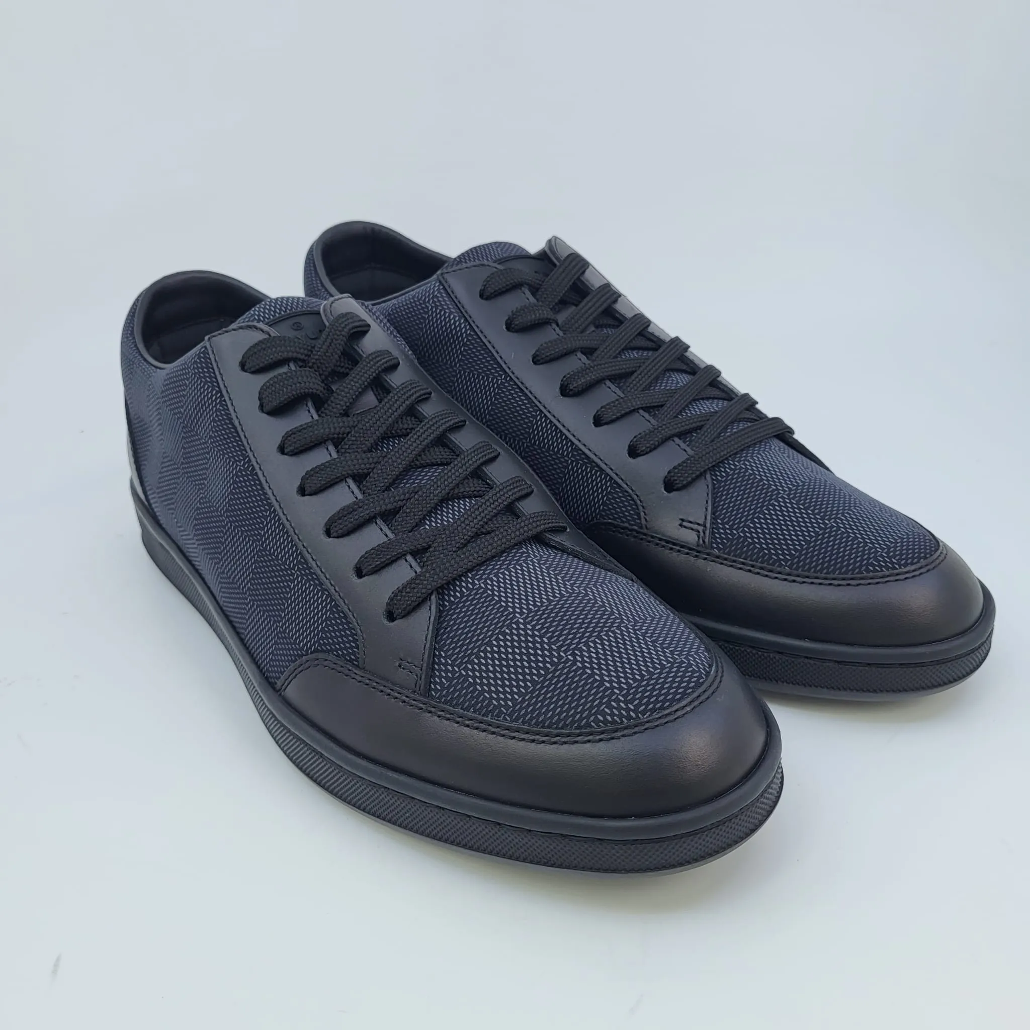 Offshore Sneaker