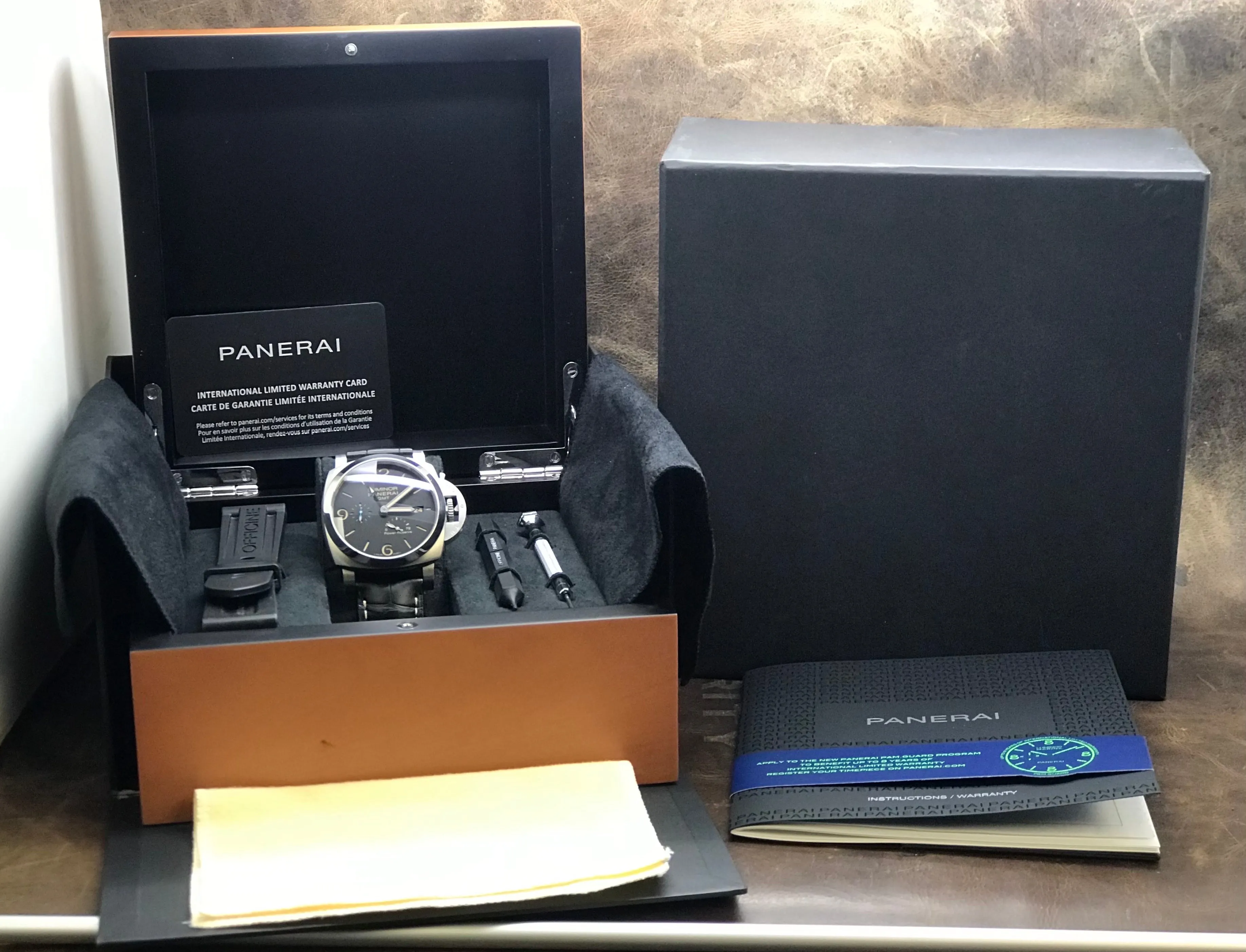Panerai Luminor 1950 GMT PAM01321 Black Dial Automatic Men's Watch