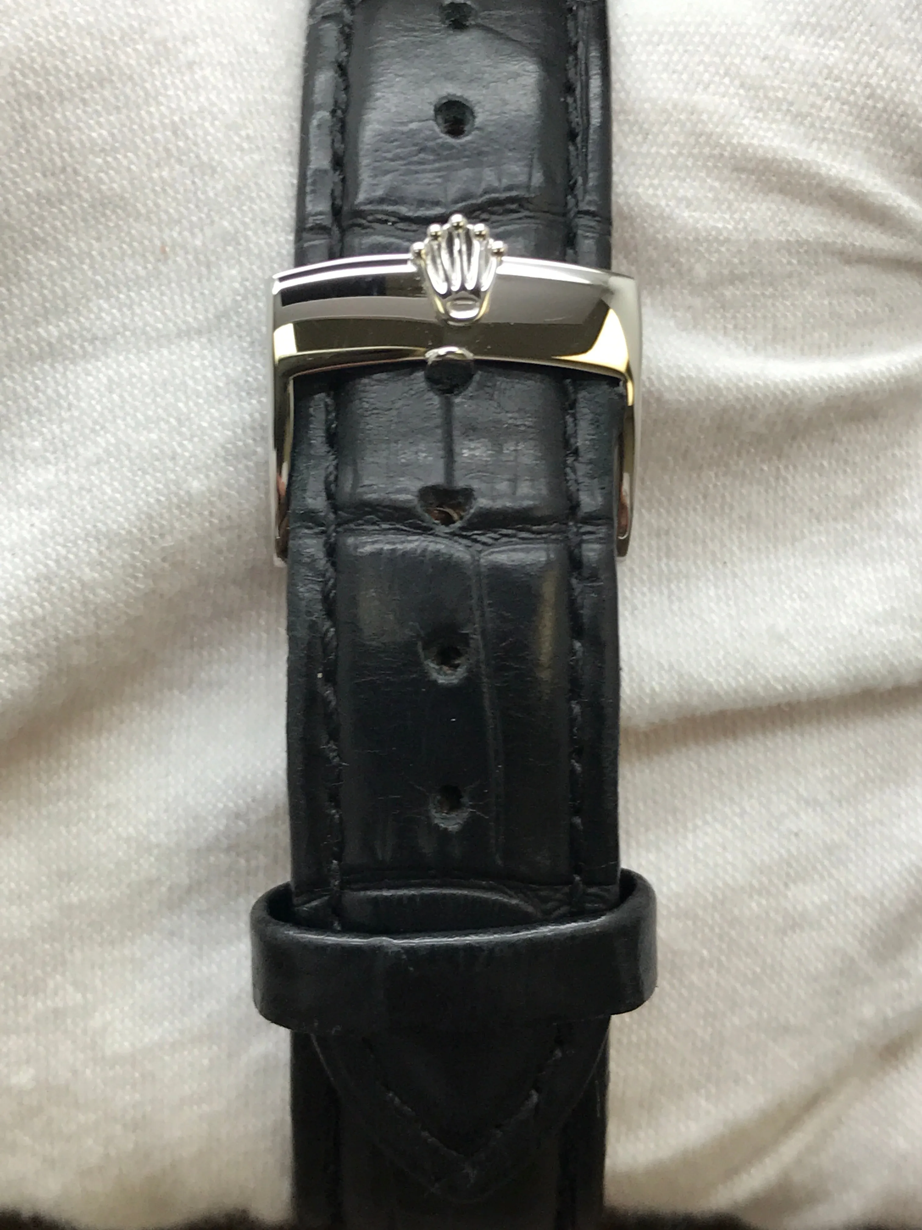 Rolex Air-King Date 5701 Champagne Dial Automatic Men's Watch