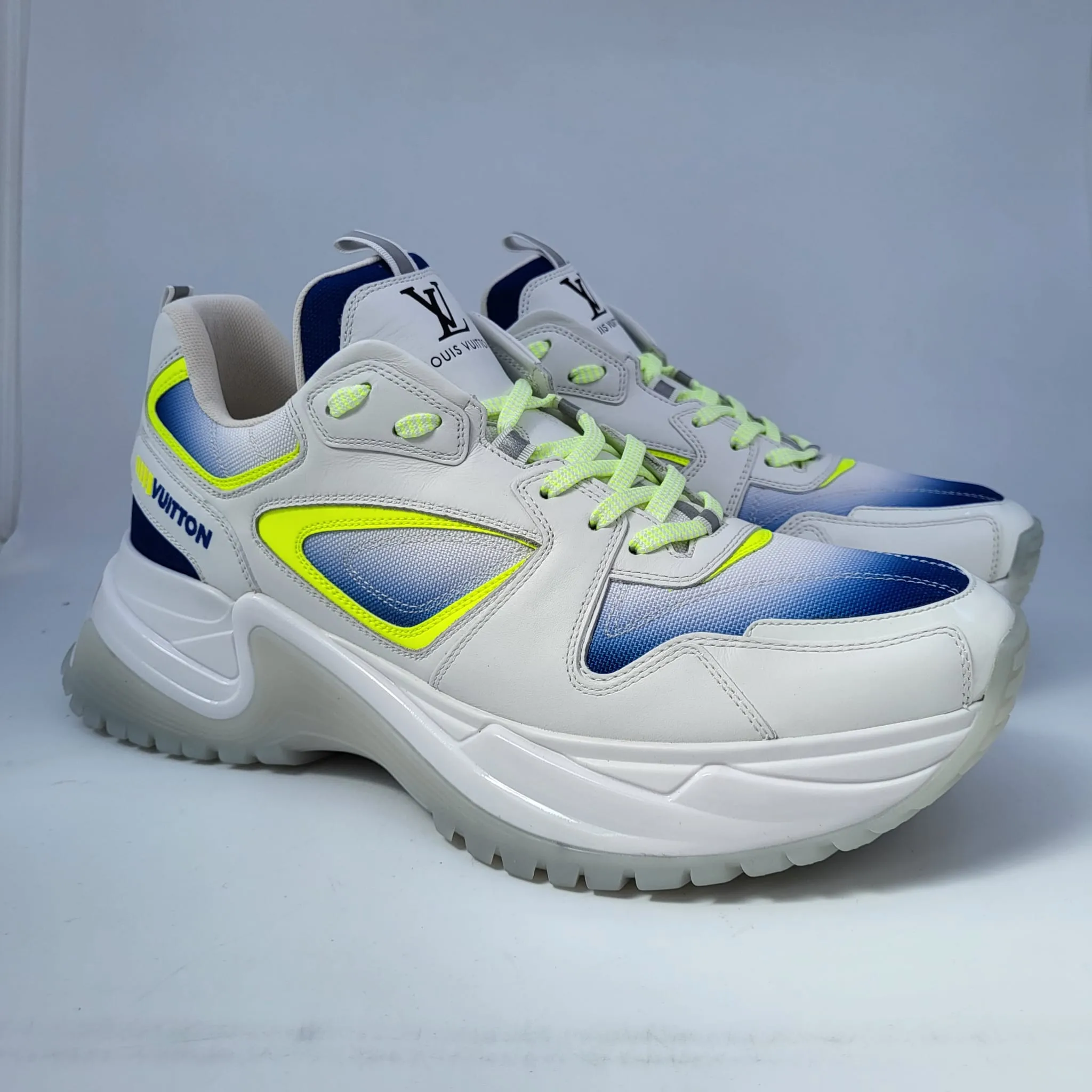 Run Away Pulse Sneaker