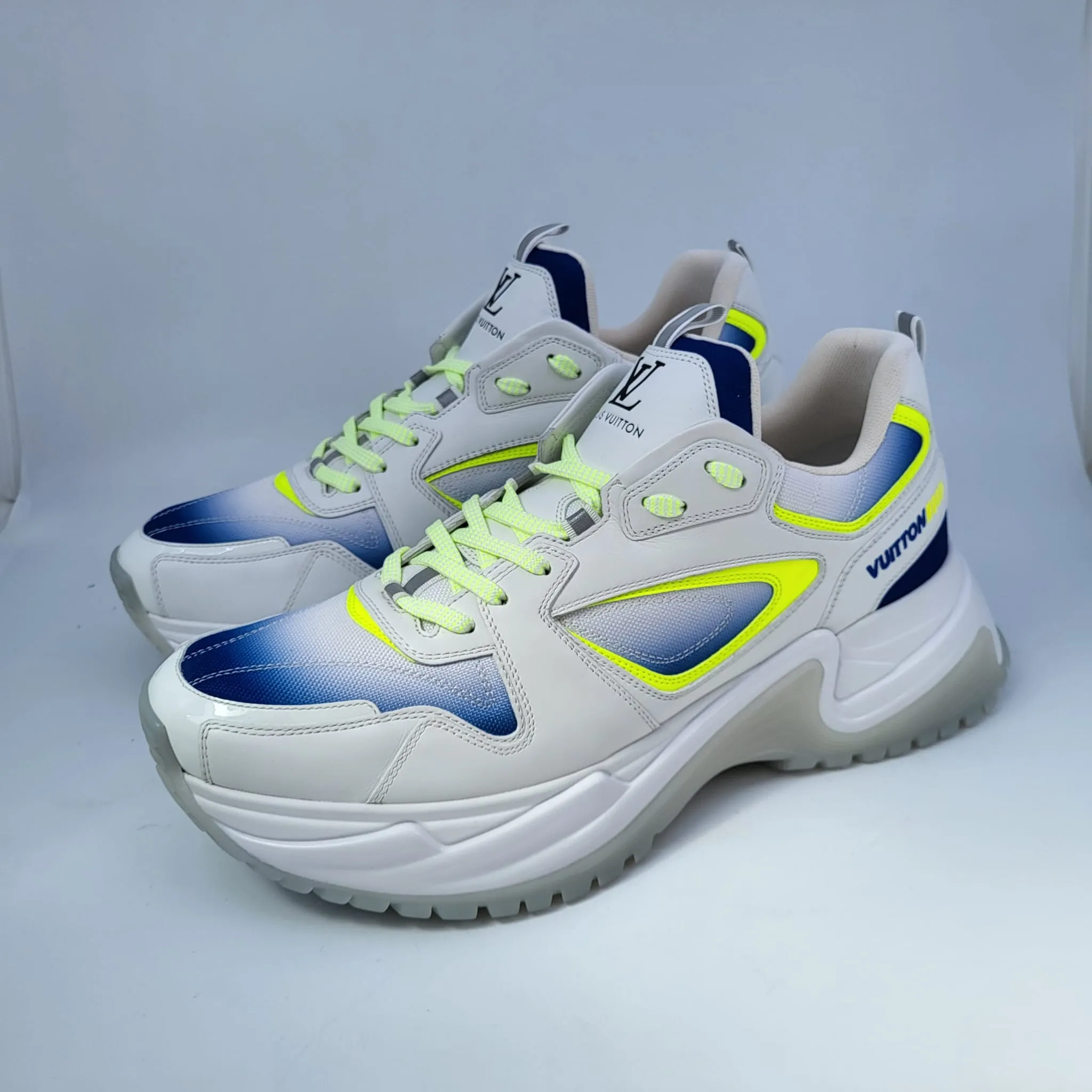 Run Away Pulse Sneaker