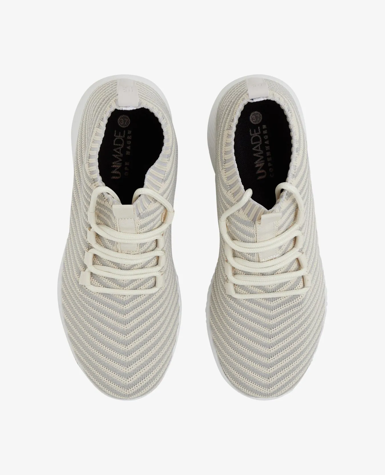 SANDRAUM SNEAKERS