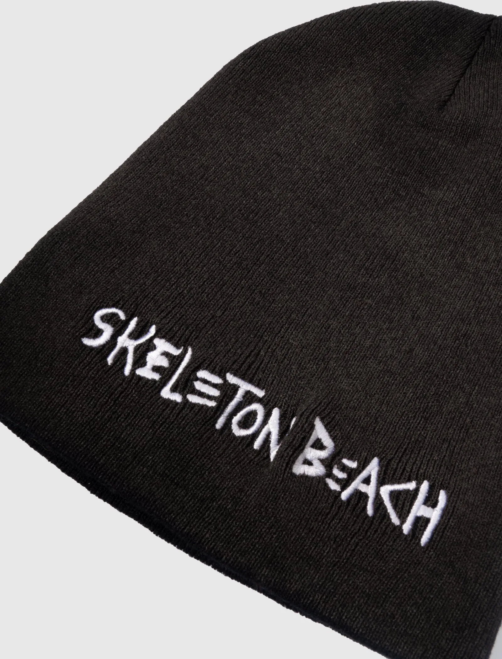 SKELETON BEACH BEANIE