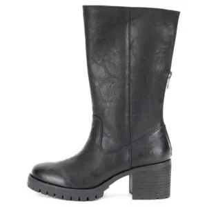 Tame Boots