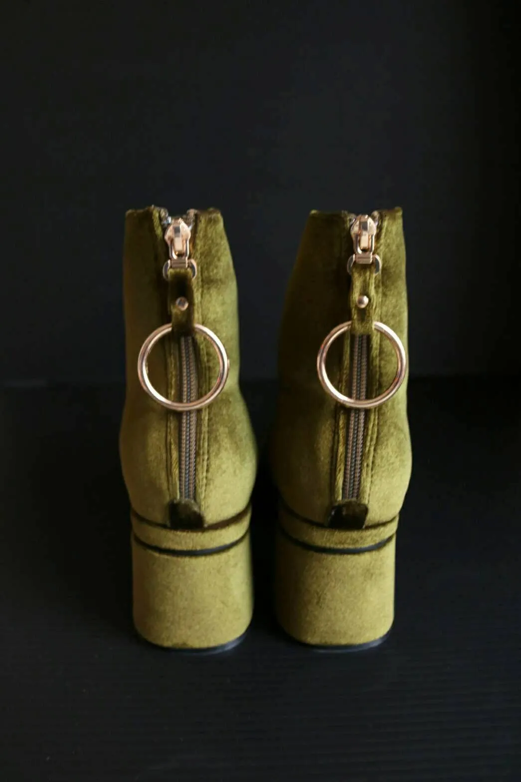 velour boots-sold out