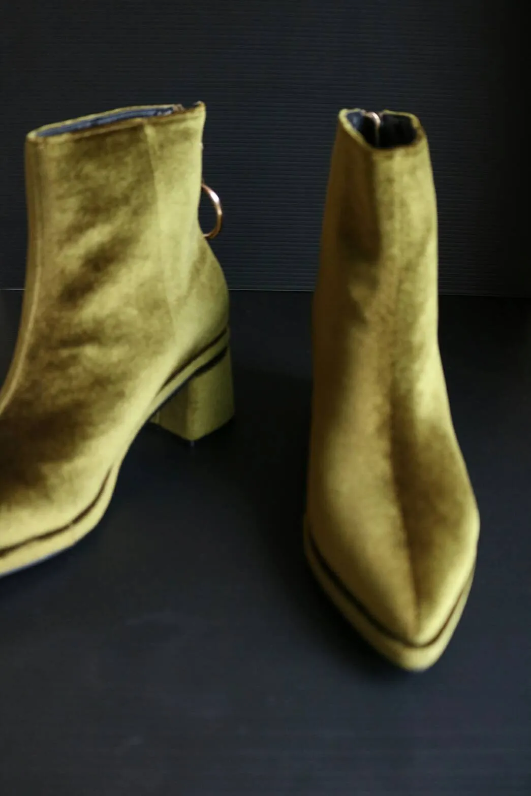 velour boots-sold out