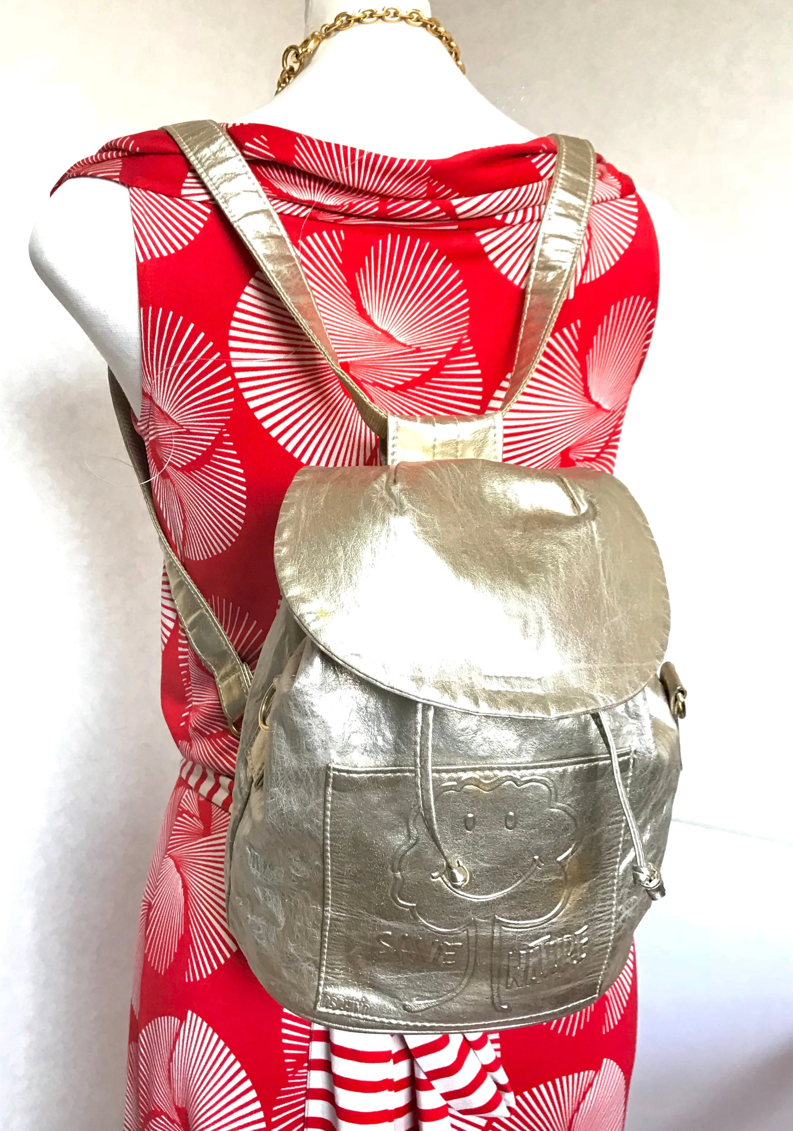 Vintage MOSCHINO champagne gold leather backpack, shoulder bag from SAVE NATURE collection. Must have daily use purse. 060625re2