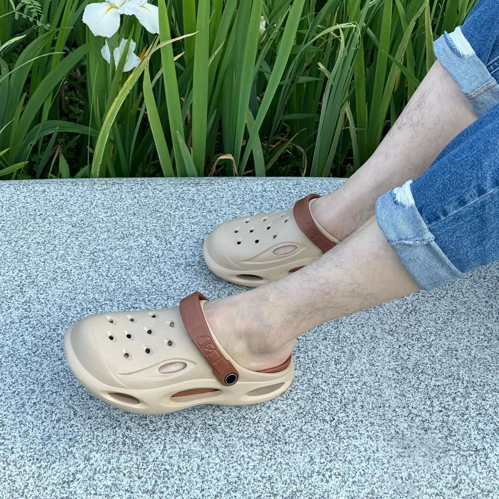 VONMAY Men's Clogs Removable Thick Insoles EVA Clog Non-slip Sandals Lghtweight Outdoor Beach Slippers