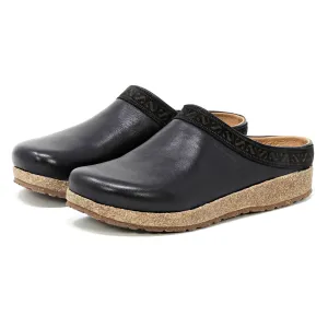 Women's Graz Leather Clog