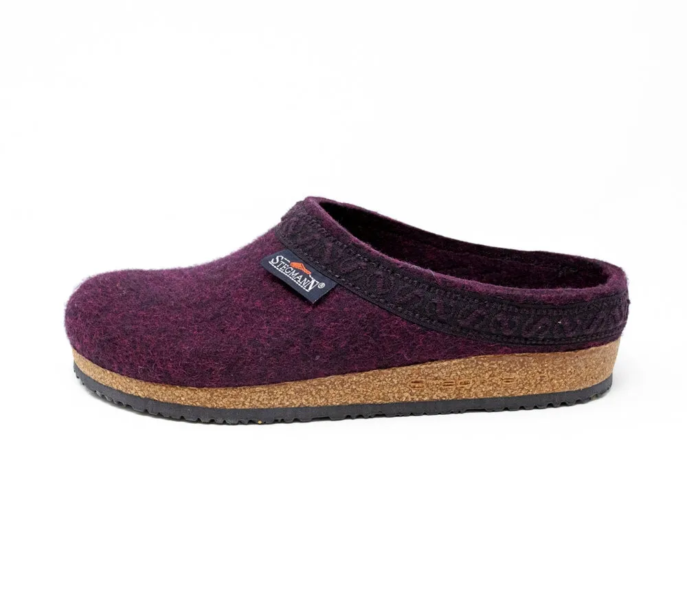 Women's Original 108 Wool Clog - Medium