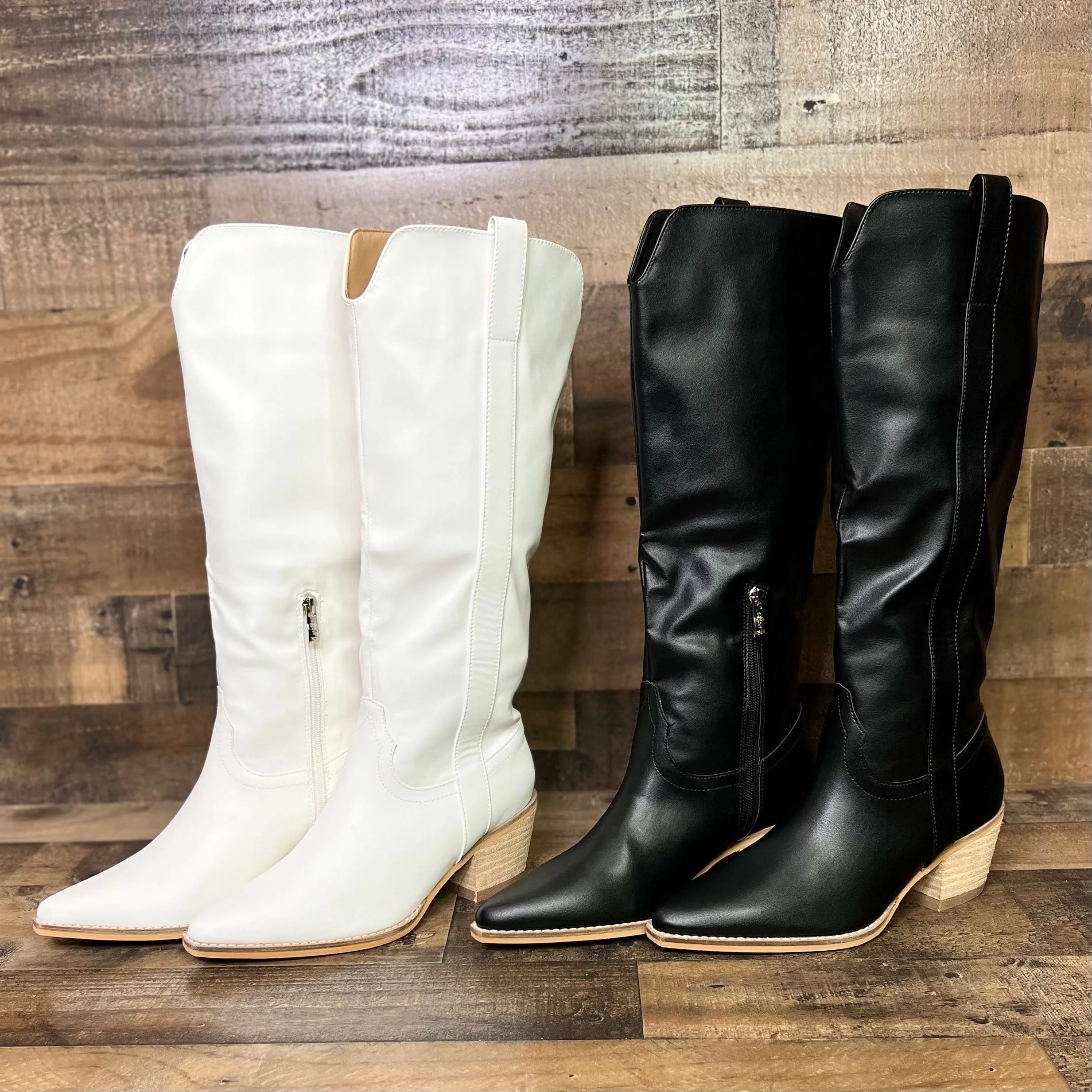 Yin and Yang Boot White
