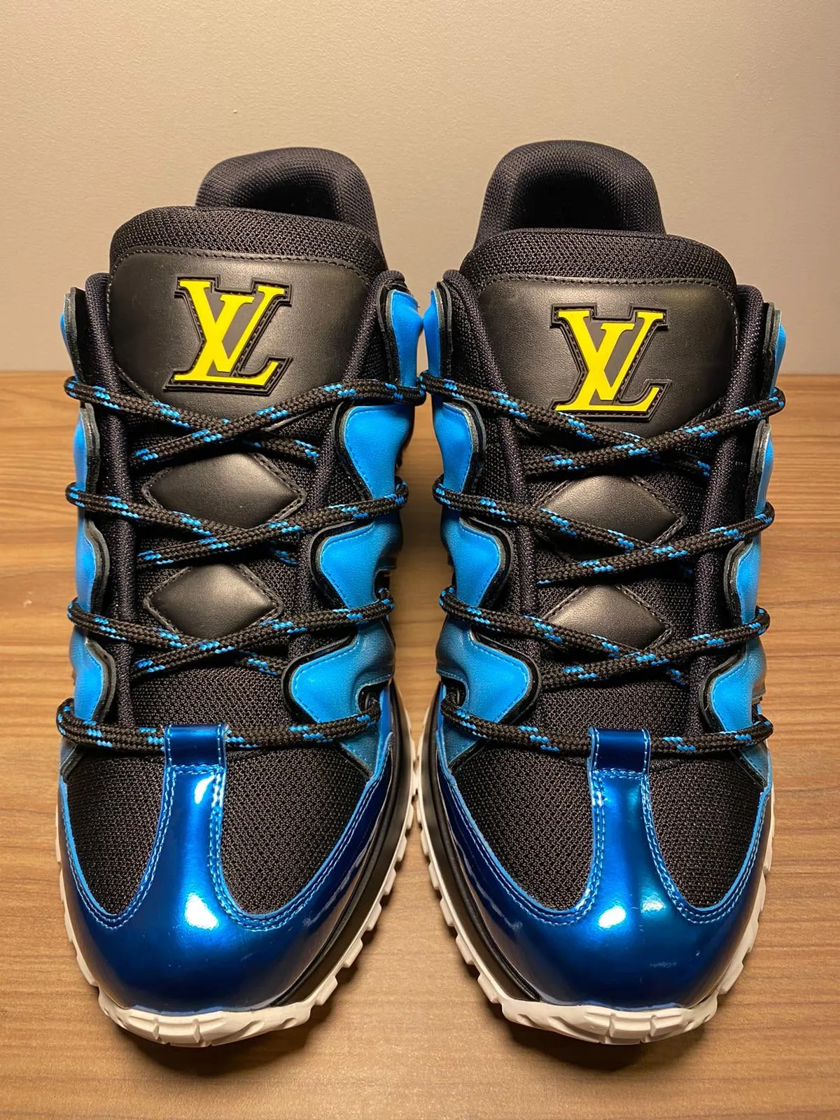Zig Zag Sneaker